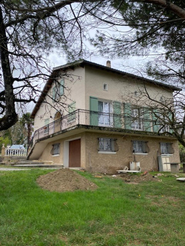 Maison - 140 m² - 7 pièces