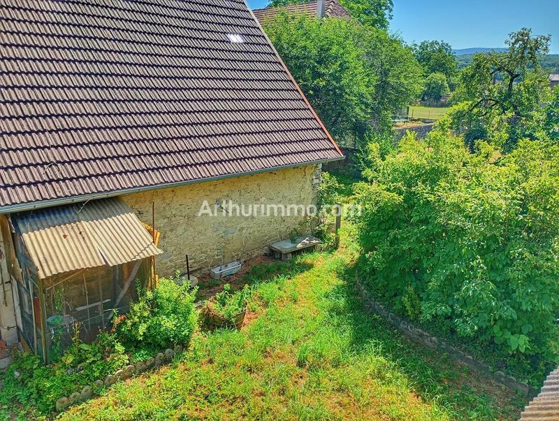 Maison - 243 m² - 8 pièces