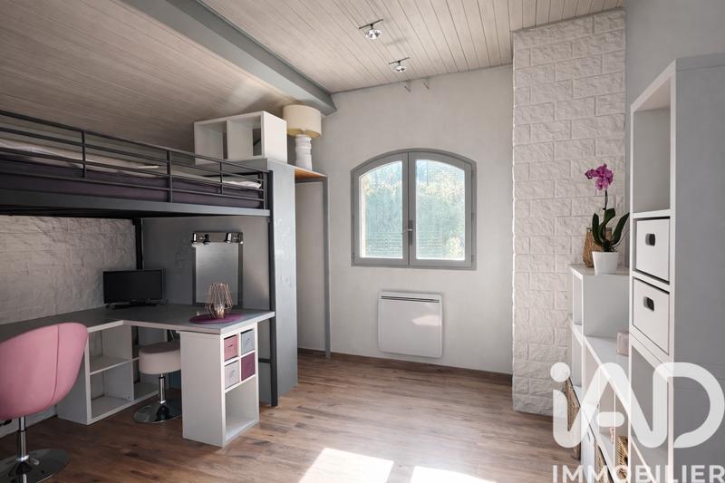 Maison - 200 m² - 6 pièces