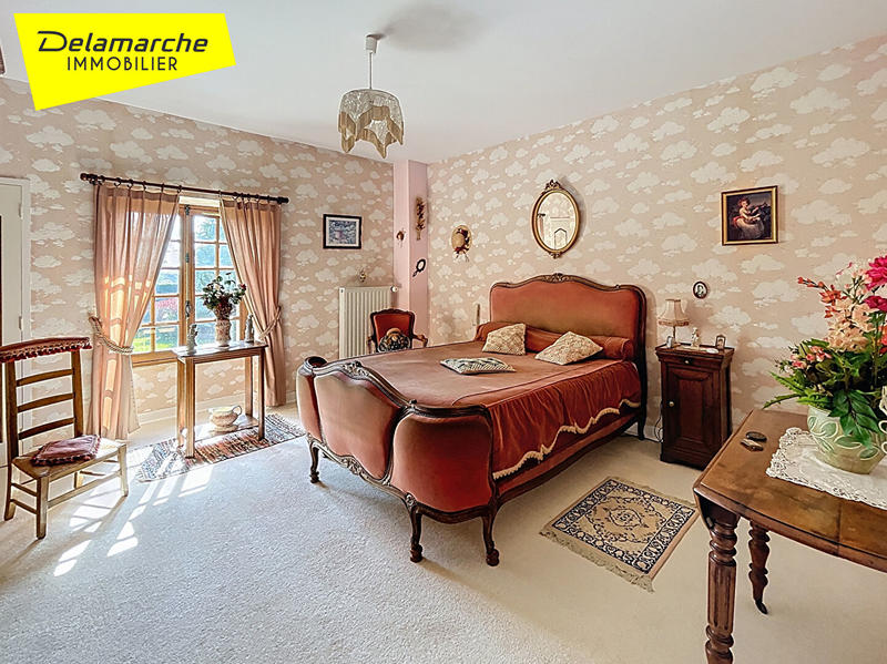 Maison - 163 m² - 7 pièces