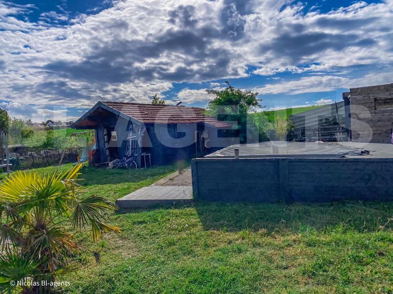 Pavillon - 130 m² - 6 pièces