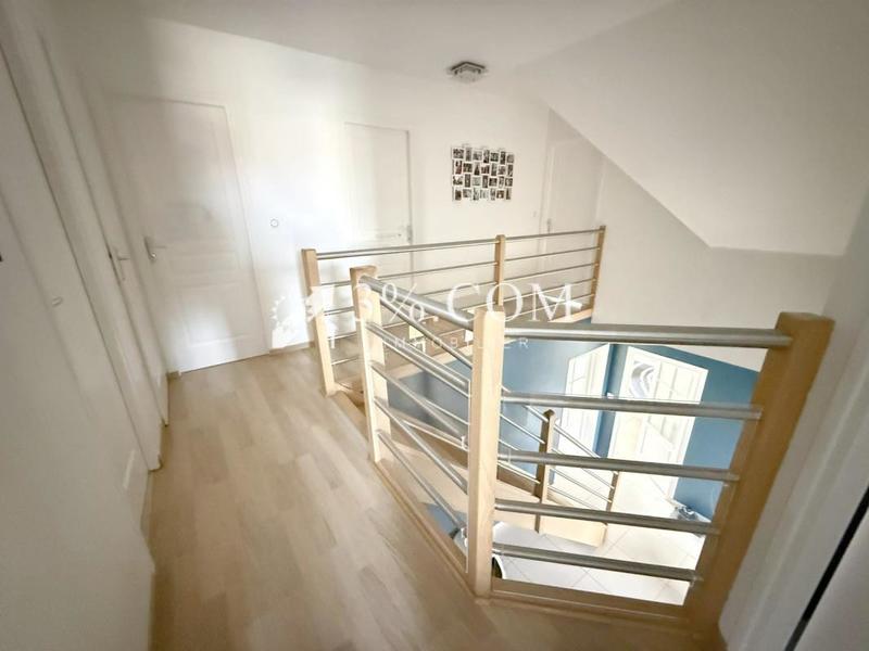 Maison - 160 m² - 7 pièces