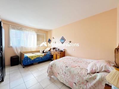 Maison - 106 m² - 4 pièces