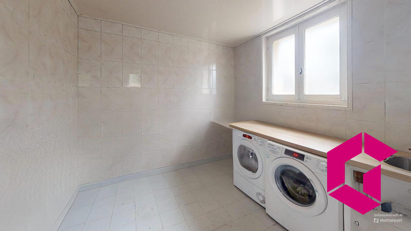 Maison - 140 m² - 4 pièces