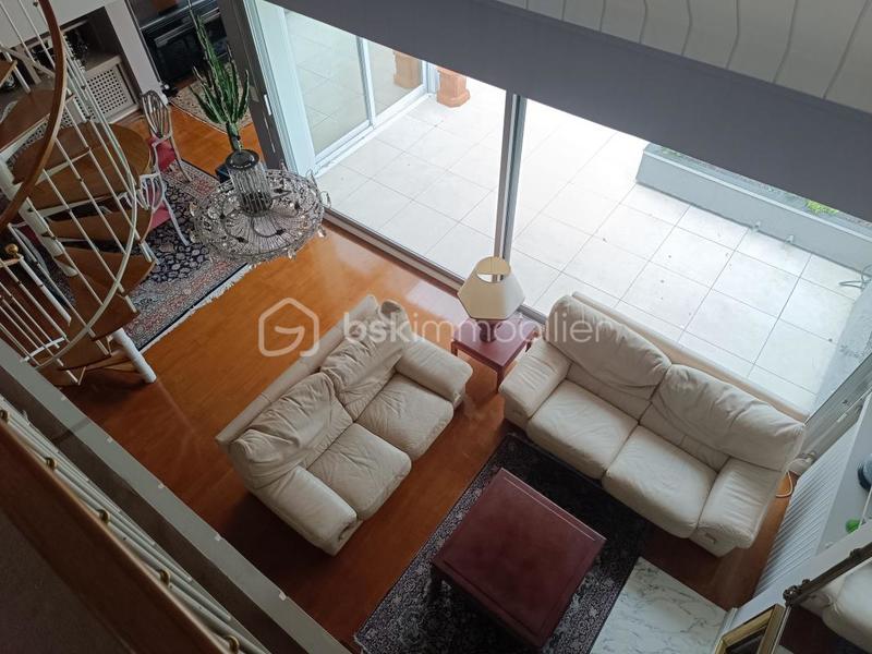 Maison - 150 m² - 7 pièces