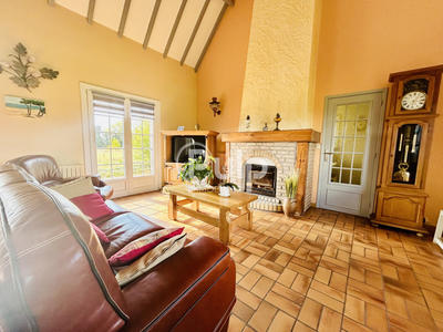 Maison - 103 m² - 5 pièces