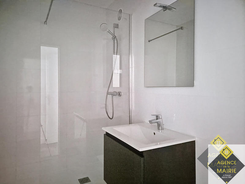 Appartement - 76 m² - 4 pièces