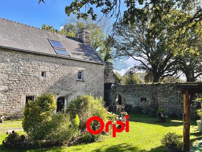 Maison en pierre - 110 m² - 4 pièces