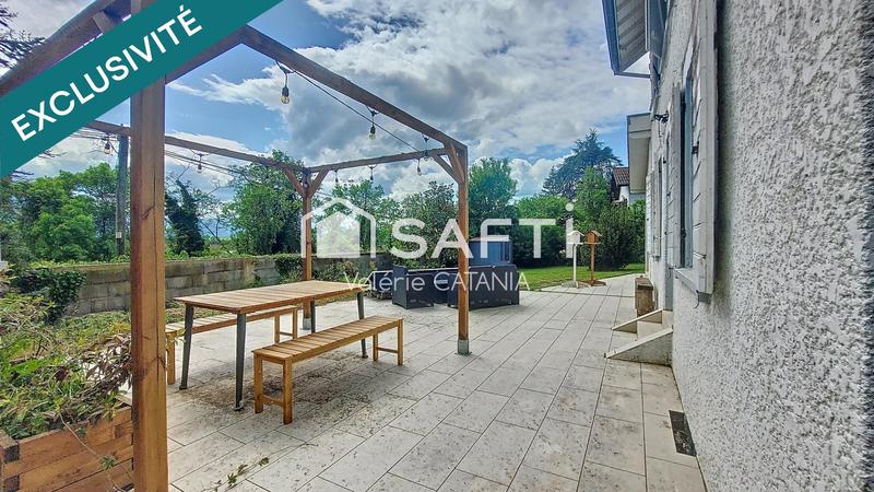 Maison - 102 m² - 6 pièces