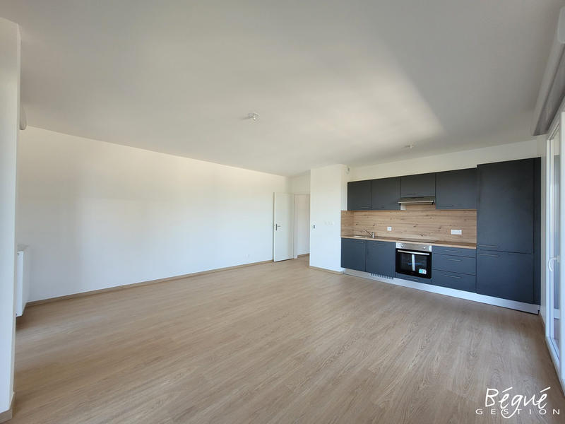 Appartement - 83 m² - 4 pièces