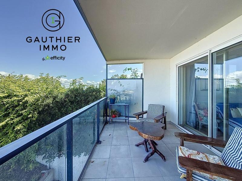 Appartement - 106 m² - 4 pièces