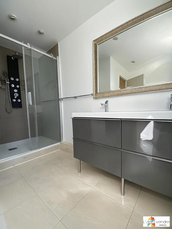 Maison - 133 m² - 7 pièces