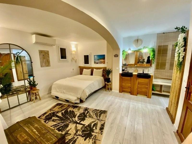 Maison - 185 m² - 6 pièces