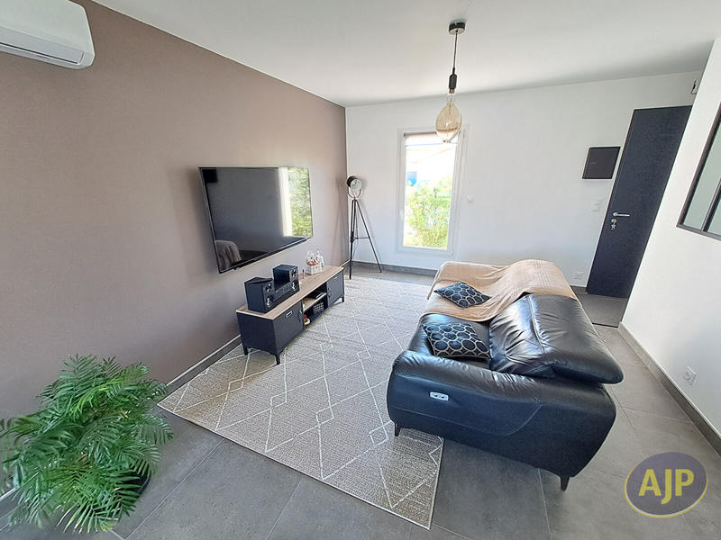 Maison - 70 m² - 3 pièces