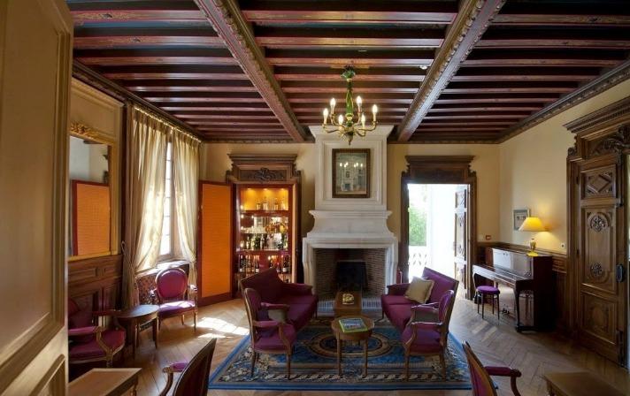 Manoir - 580 m² - 14 pièces