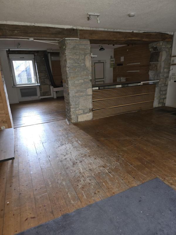 Magasins - 78 m² - 1 pièce