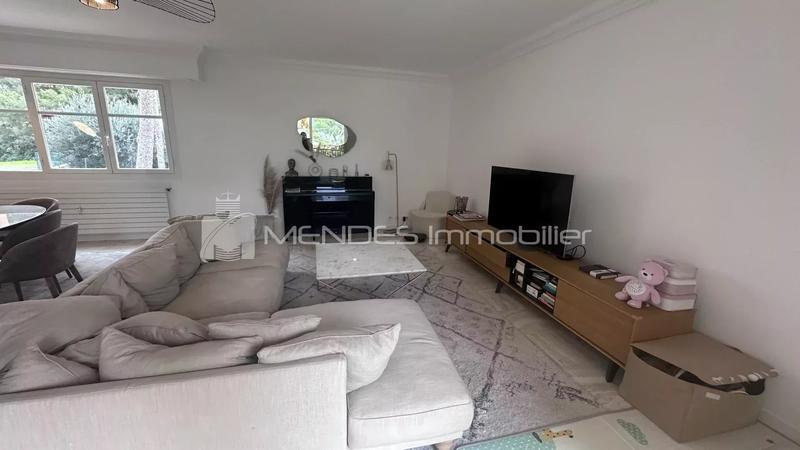 Appartement - 140 m² - 4 pièces