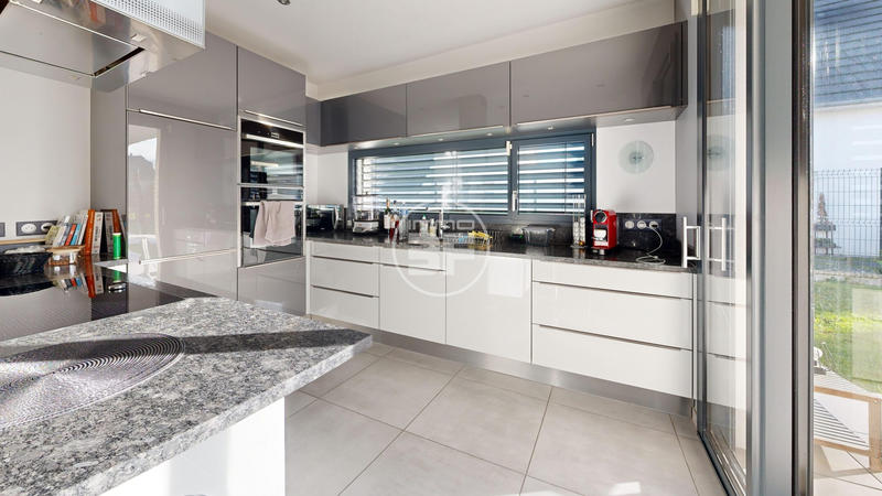 Maison - 125 m² - 5 pièces