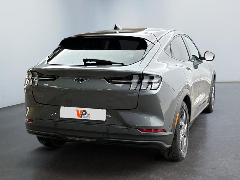 Ford Mustang Mach-E Standard Range 76 kWh 269 ch