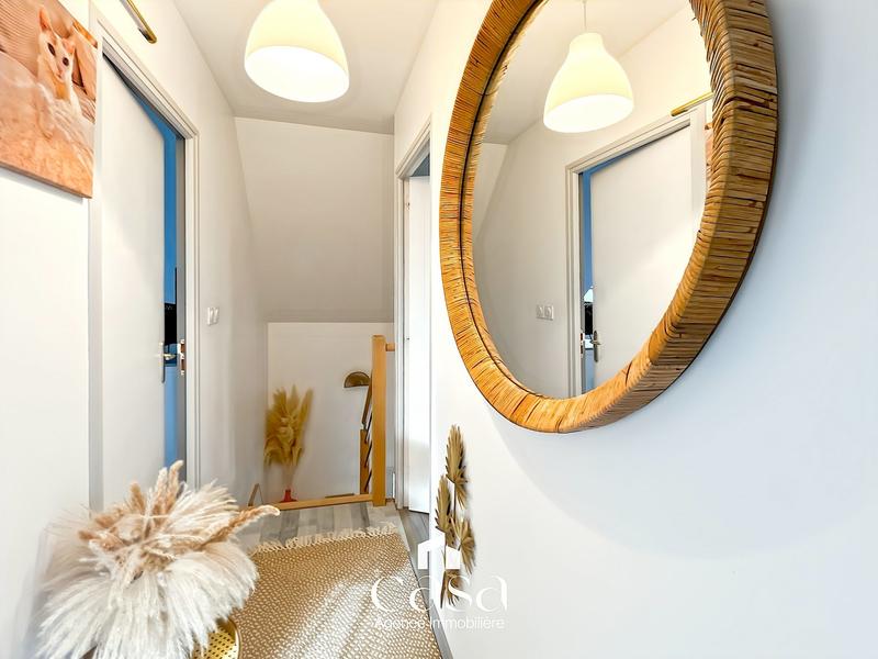 Maison - 100 m² - 6 pièces