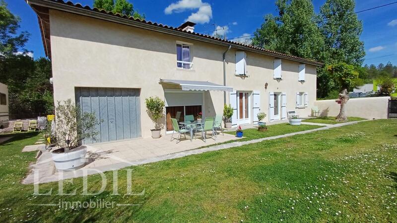 Maison en pierre - 173 m² - 6 pièces