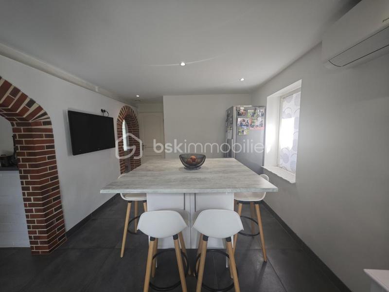 Longère - 210 m² - 6 pièces