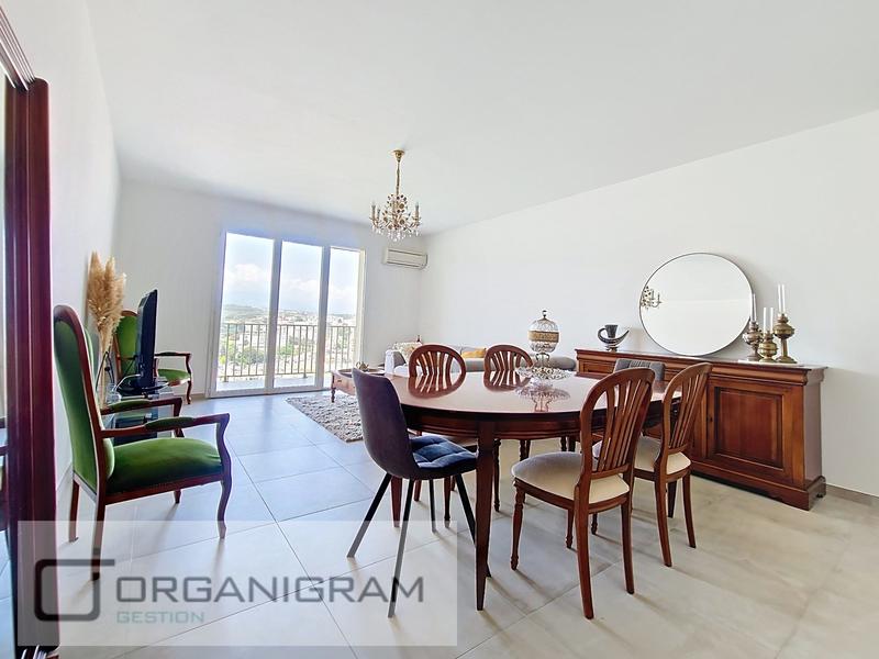 Appartement - 78 m² - 3 pièces