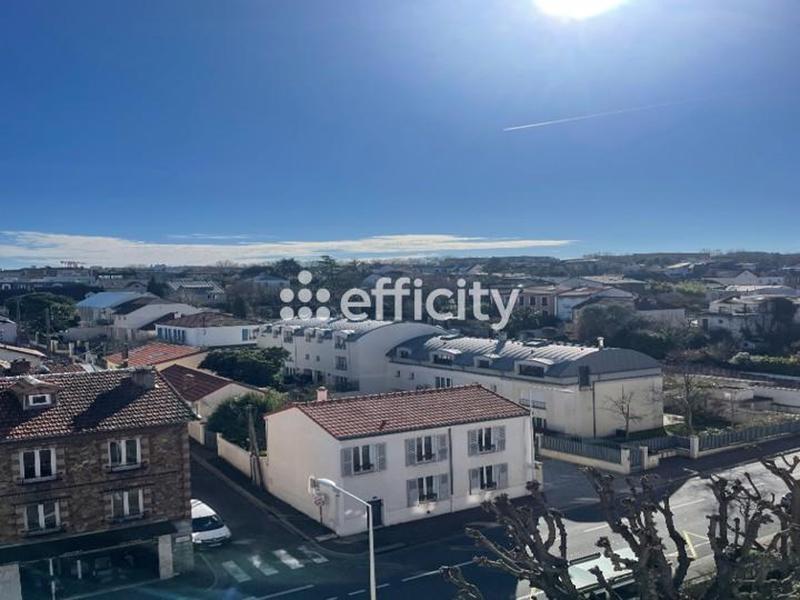 Appartement - 106 m² - 5 pièces