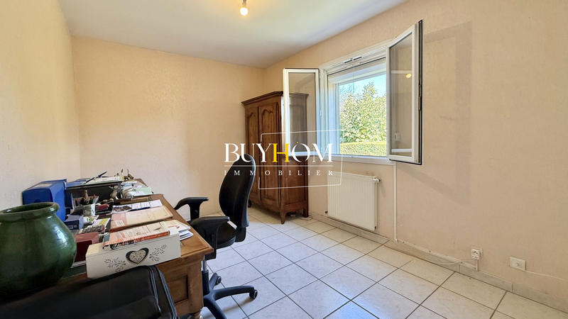 Maison - 96 m² - 4 pièces
