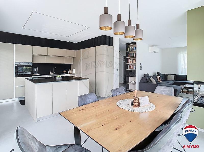 Maison - 149 m² - 5 pièces