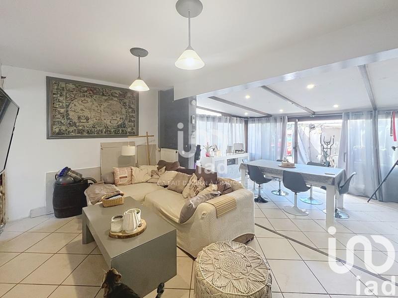 Maison - 105 m² - 5 pièces