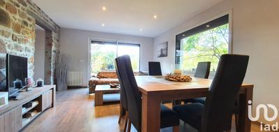 Maison - 94 m² - 5 pièces