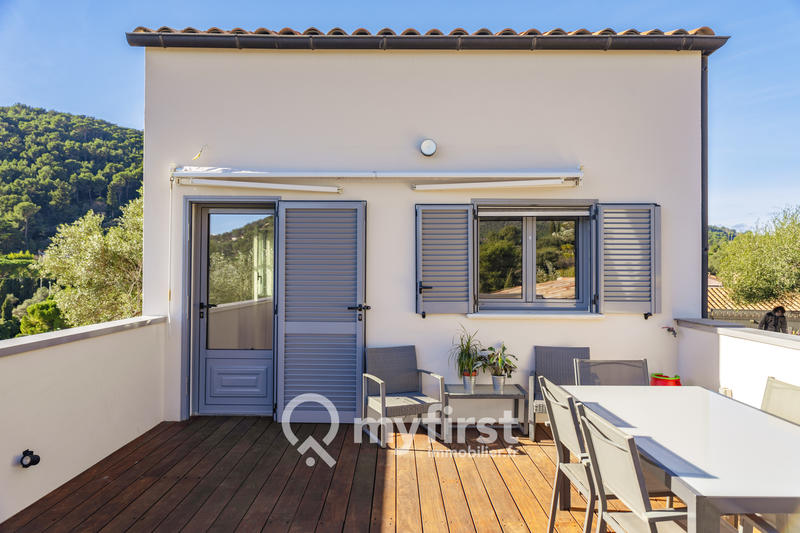 Maison - 147 m² - 6 pièces