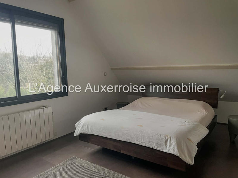 Maison - 145 m² - 5 pièces