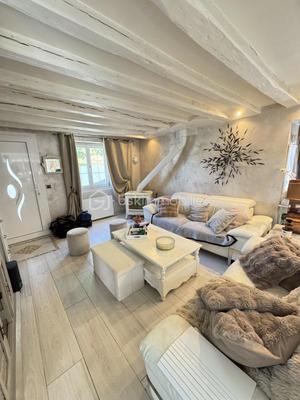 Maison - 185 m² - 6 pièces