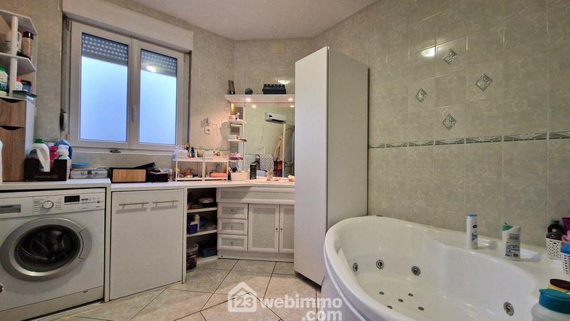 Maison - 135 m² - 5 pièces