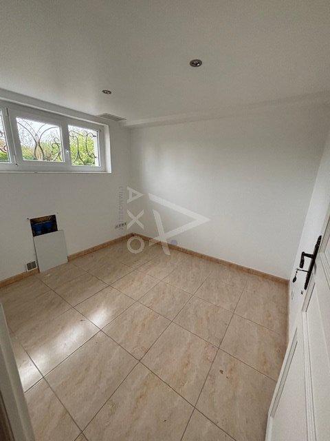 Viager - Maison - 90 m² - 4 pièces