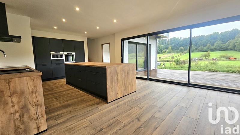 Maison de maîtres - 160 m² - 5 pièces