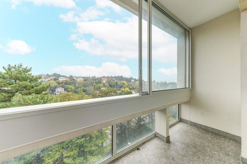 Appartement - 81 m² - 3 pièces