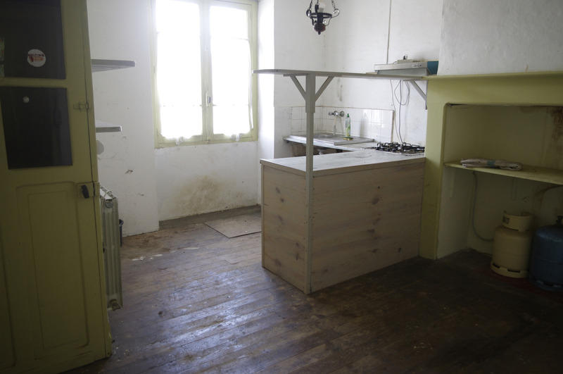 Maison - 80 m² - 5 pièces