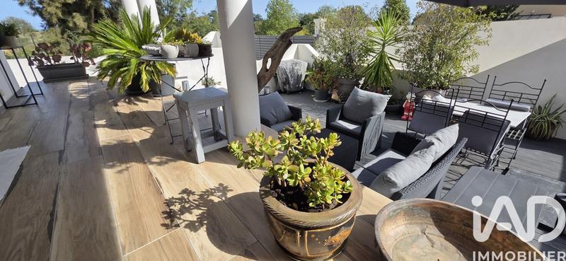 Appartement - 98 m² - 4 pièces