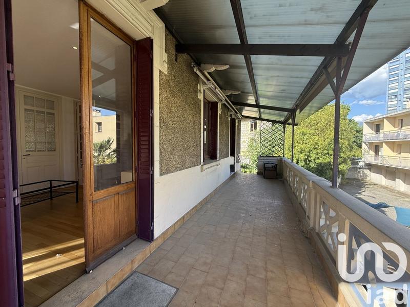 Appartement - 95 m² - 3 pièces