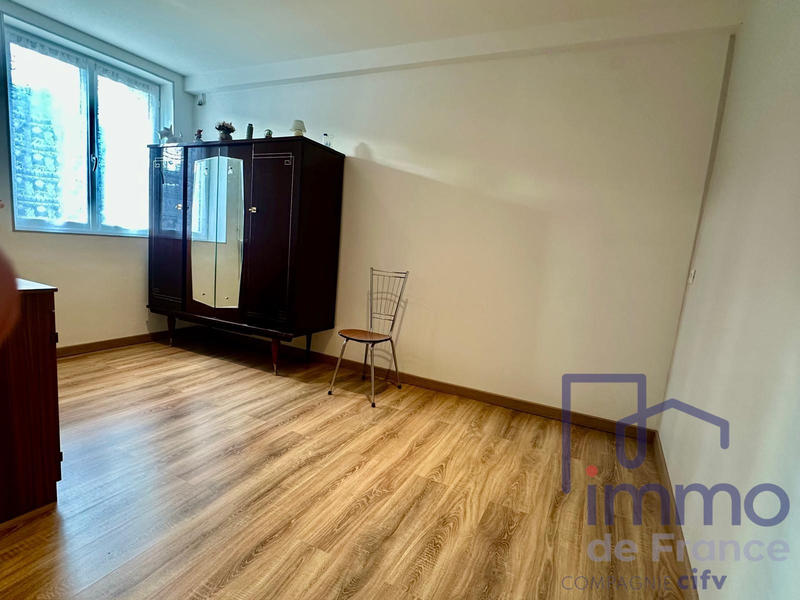 Appartement - 107 m² - 5 pièces