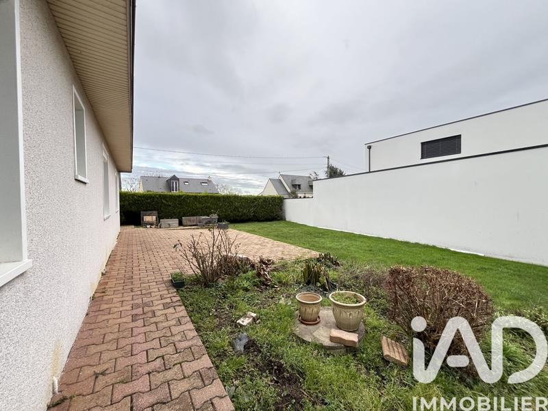 Maison - 93 m² - 5 pièces