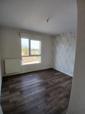 Appartement - 79 m² - 4 pièces