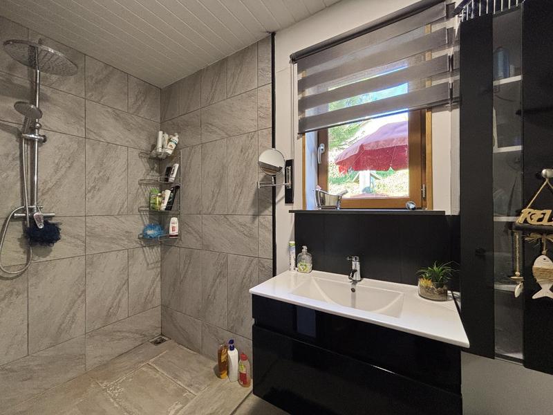 Maison - 97 m² - 3 pièces