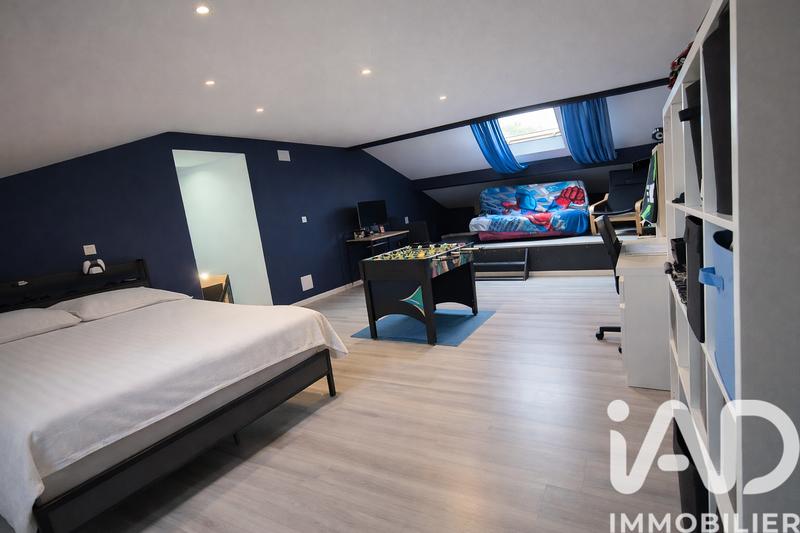 Maison de village - 220 m² - 7 pièces