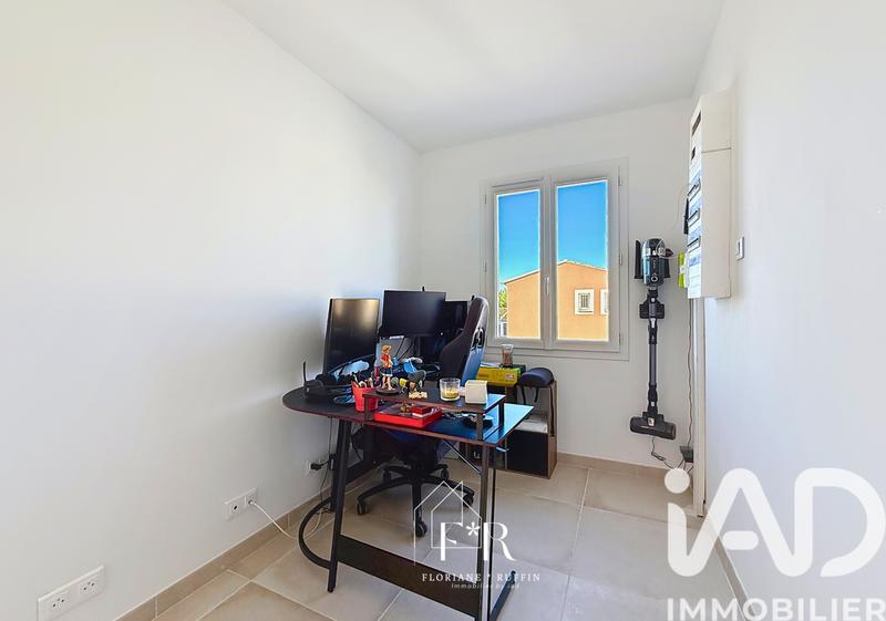 Maison - 90 m² - 3 pièces