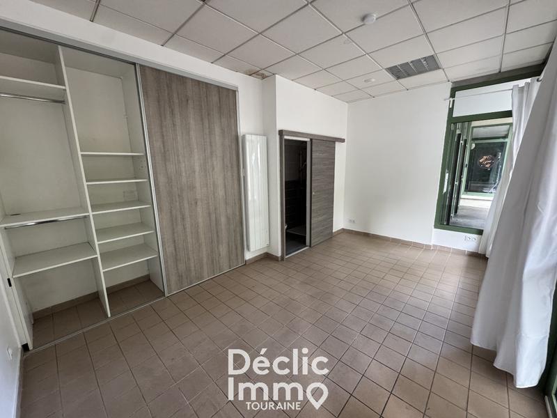 Bureau - 22 m² - 1 pièce