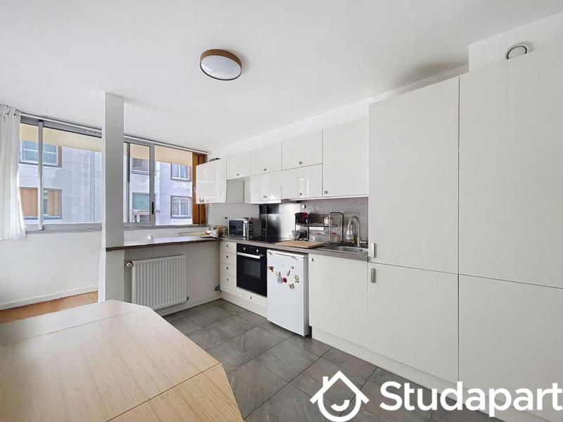 Chambre - 10 m² - 1 pièce